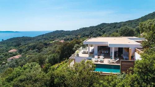 Villa Illéa