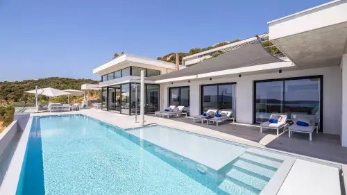 Villa Albania